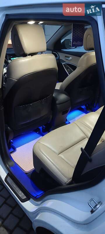 Минивэн Hyundai Santa FE 2016 в Луцке фото 6 Минивэн Hyundai Santa FE 2016 в Луцке