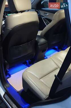 Минивэн Hyundai Santa FE 2016 в 
