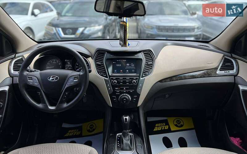 Позашляховик / Кросовер Hyundai Santa FE 2016 в Івано-Франківську фото 20 Позашляховик / Кросовер Hyundai Santa FE 2016 в Івано-Франківську