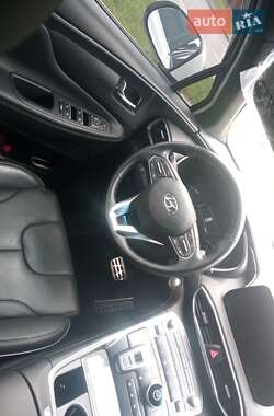 Позашляховик / Кросовер Hyundai Santa FE 2021 в 