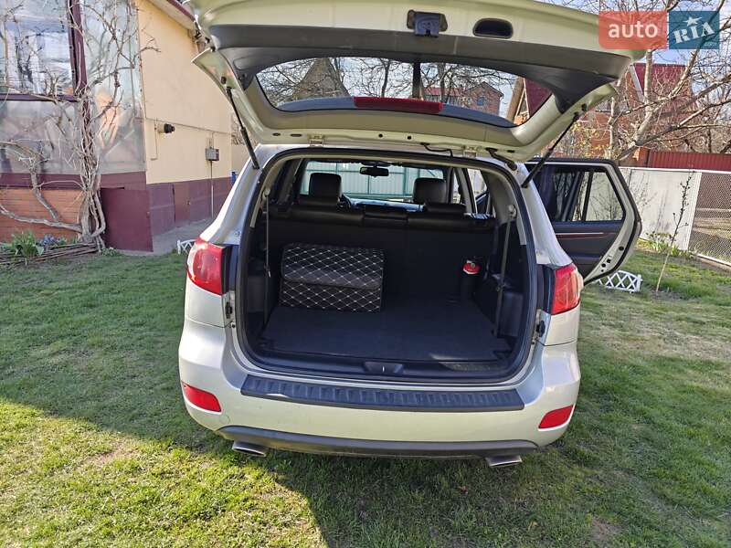 Позашляховик / Кросовер Hyundai Santa FE 2008 в Києві