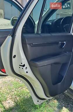 Внедорожник / Кроссовер Hyundai Santa FE 2012 в 