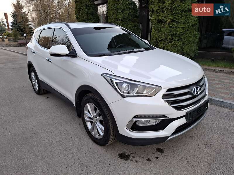 Hyundai Santa FE 2016
