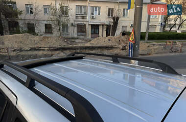 Позашляховик / Кросовер Hyundai Santa FE 2003 в 