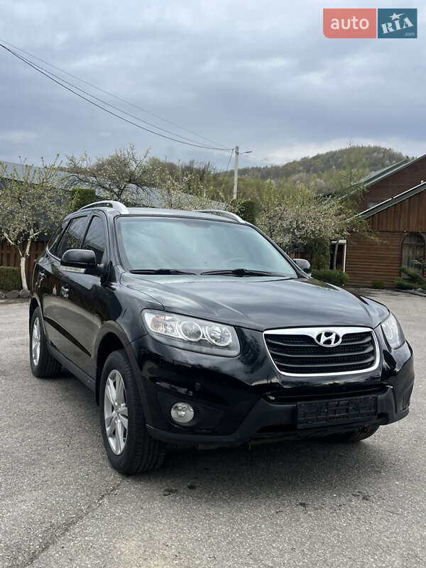 Внедорожник / Кроссовер Hyundai Santa FE 2010 в Коломые