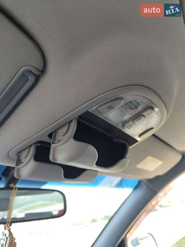 Позашляховик / Кросовер Hyundai Santa FE 2007 в Києві