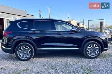 Внедорожник / Кроссовер Hyundai Santa FE 2023 в 