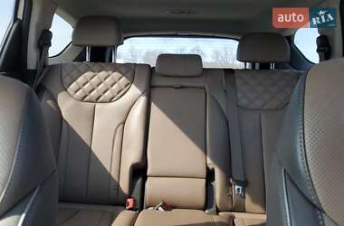Позашляховик / Кросовер Hyundai Santa FE 2022 в 