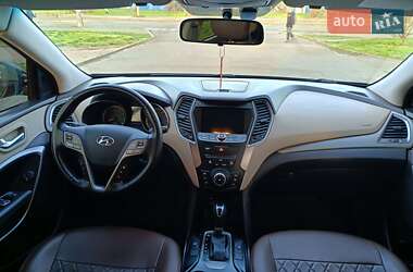 Позашляховик / Кросовер Hyundai Santa FE 2015 в 