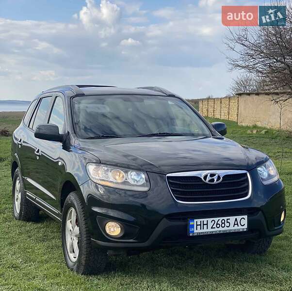 Позашляховик / Кросовер Hyundai Santa FE 2007 в 