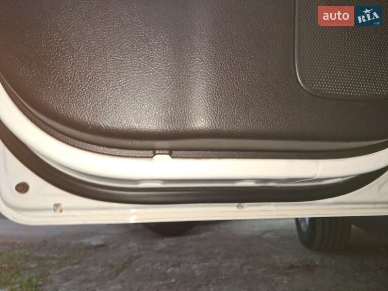 Позашляховик / Кросовер Hyundai Santa FE 2012 в Ізмаїлі