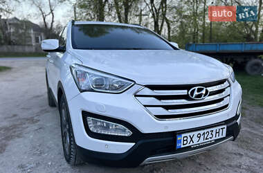 Позашляховик / Кросовер Hyundai Santa FE 2014 в 