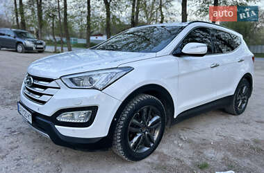 Позашляховик / Кросовер Hyundai Santa FE 2014 в 