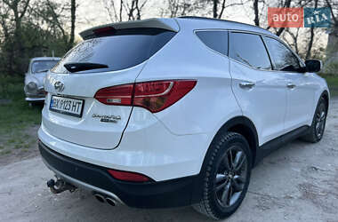 Позашляховик / Кросовер Hyundai Santa FE 2014 в 