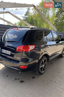 Позашляховик / Кросовер Hyundai Santa FE 2006 в 
