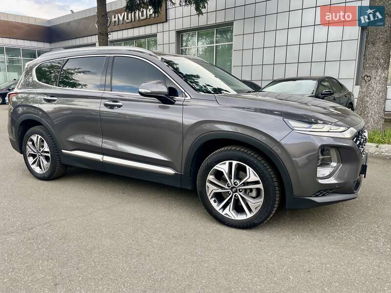 Внедорожник / Кроссовер Hyundai Santa FE 2019 в Киеве