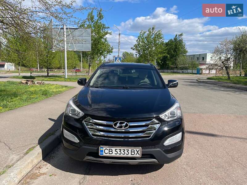 Внедорожник / Кроссовер Hyundai Santa FE 2013 в Чернигове