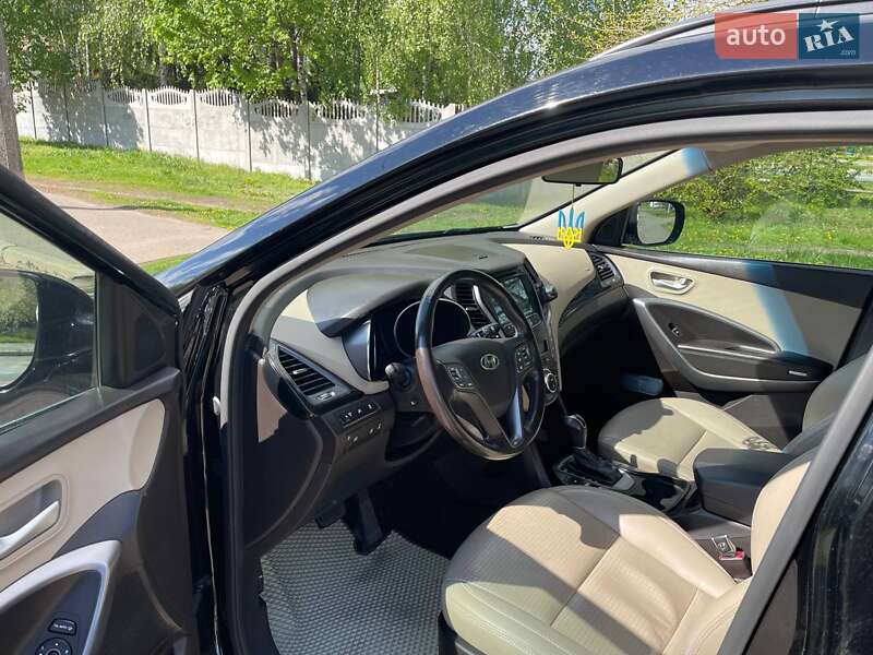 Внедорожник / Кроссовер Hyundai Santa FE 2013 в Чернигове