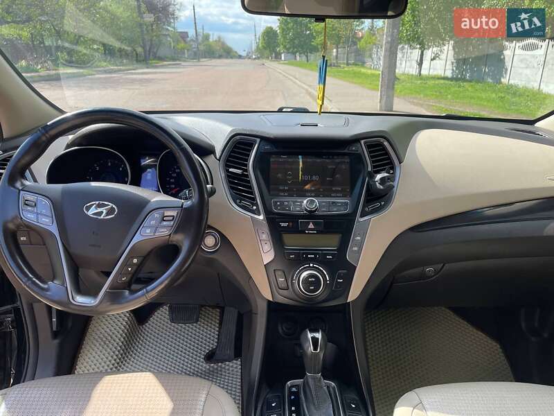 Внедорожник / Кроссовер Hyundai Santa FE 2013 в Чернигове