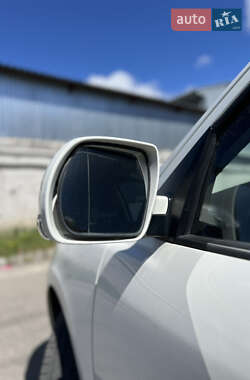 Позашляховик / Кросовер Hyundai Santa FE 2010 в 