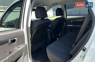 Позашляховик / Кросовер Hyundai Santa FE 2010 в 