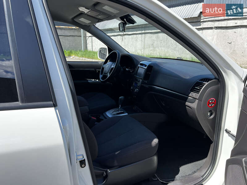 Внедорожник / Кроссовер Hyundai Santa FE 2010 в Киеве