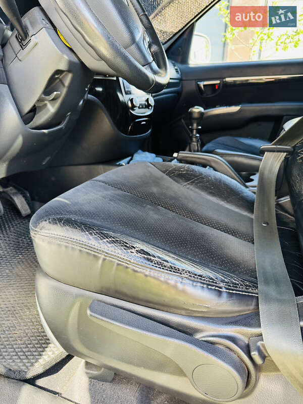 Позашляховик / Кросовер Hyundai Santa FE 2009 в Сарнах