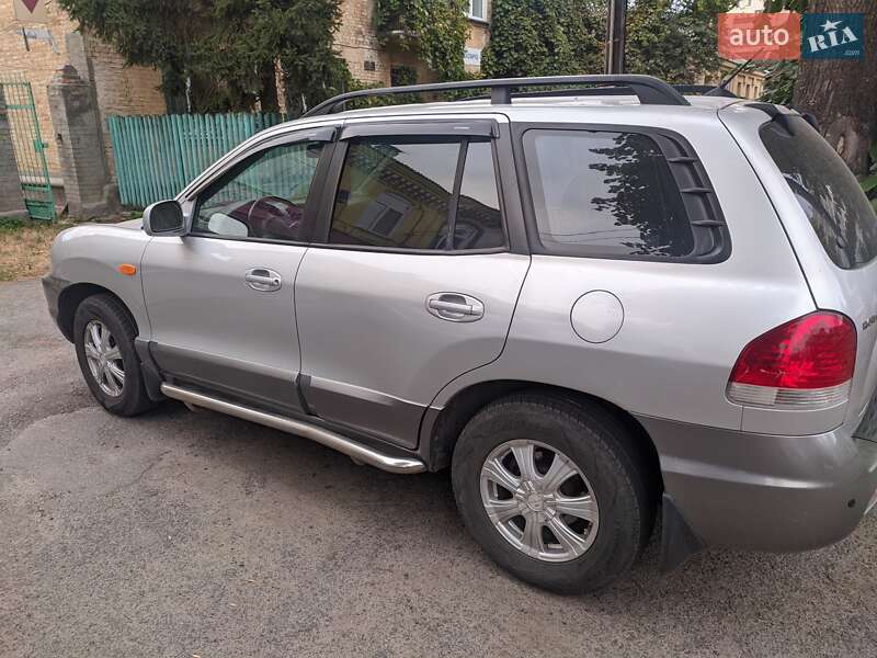 Позашляховик / Кросовер Hyundai Santa FE 2005 в Черкасах