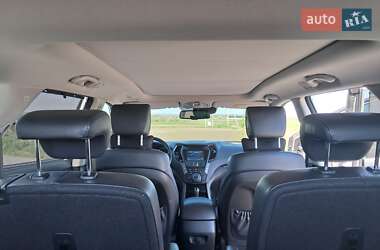 Позашляховик / Кросовер Hyundai Santa FE 2013 в 