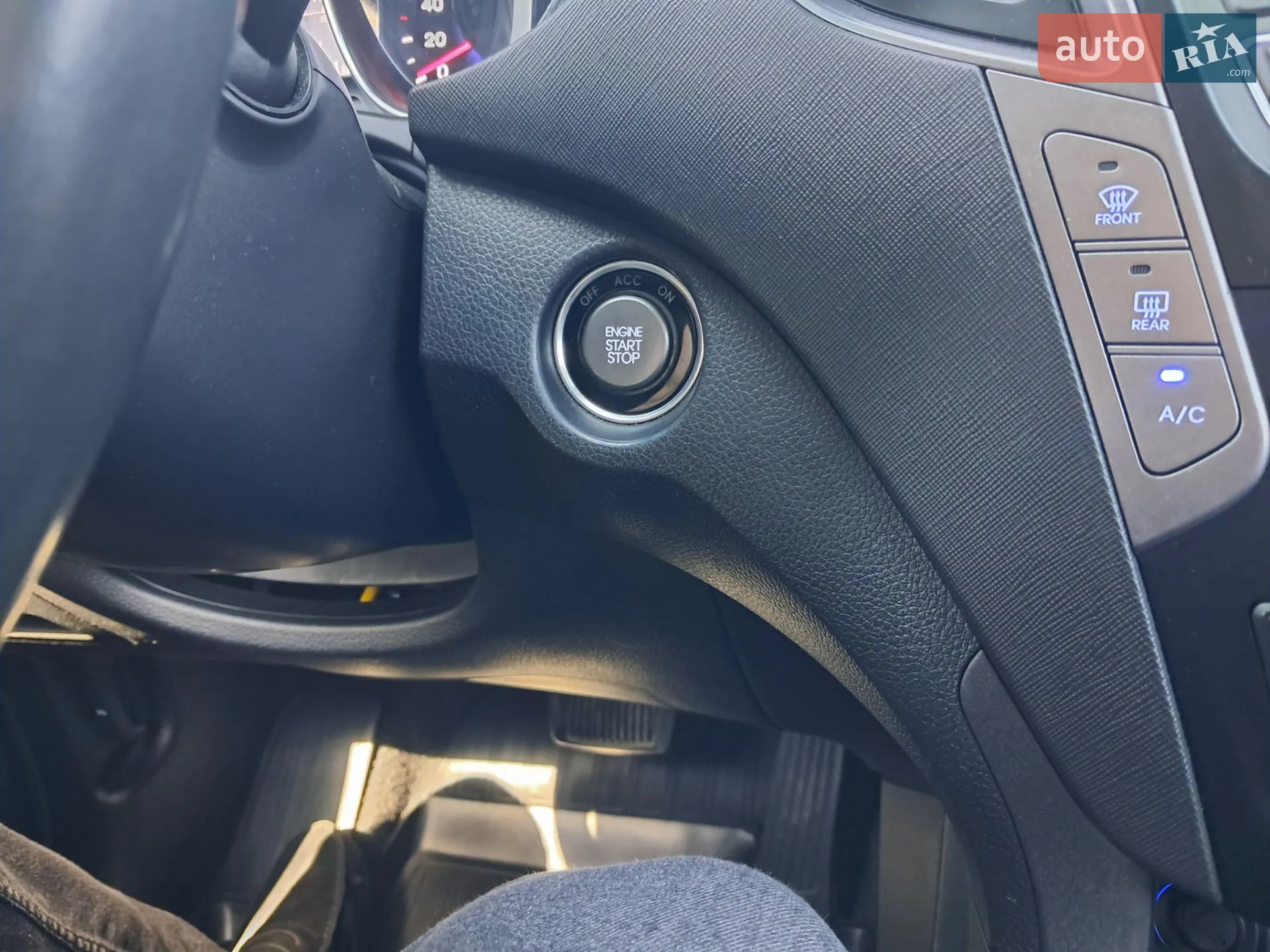 2013 Hyundai Santa Fe - мініатюра 34