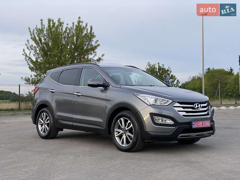 Позашляховик / Кросовер Hyundai Santa FE 2014 в Радивиліві