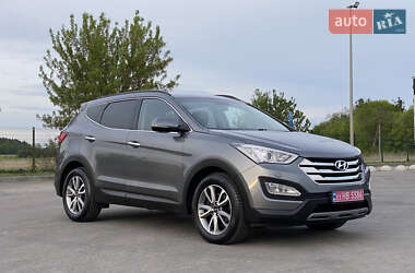 Внедорожник / Кроссовер Hyundai Santa FE 2014 в 