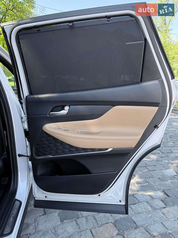 Позашляховик / Кросовер Hyundai Santa FE 2020 в Києві