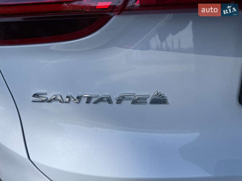 Позашляховик / Кросовер Hyundai Santa FE 2020 в Києві