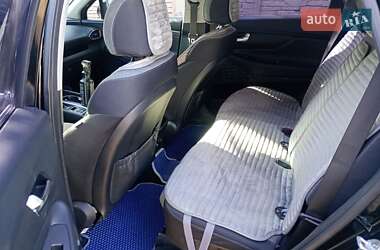 Позашляховик / Кросовер Hyundai Santa FE 2020 в 