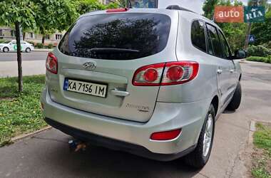 Позашляховик / Кросовер Hyundai Santa FE 2010 в 