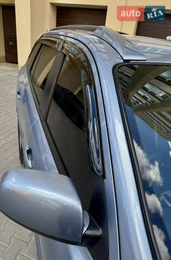 Позашляховик / Кросовер Hyundai Santa FE 2007 в 