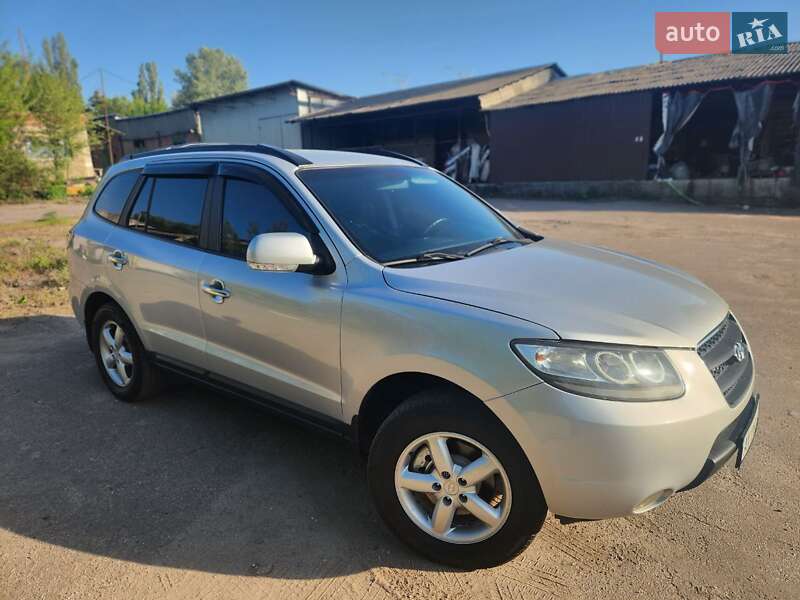 Внедорожник / Кроссовер Hyundai Santa FE 2009 в Харькове