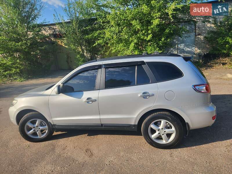 Внедорожник / Кроссовер Hyundai Santa FE 2009 в Харькове