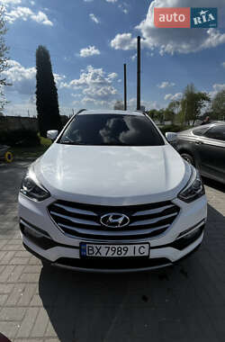Внедорожник / Кроссовер Hyundai Santa FE 2017 в 