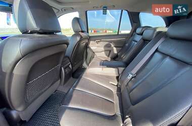 Внедорожник / Кроссовер Hyundai Santa FE 2010 в 