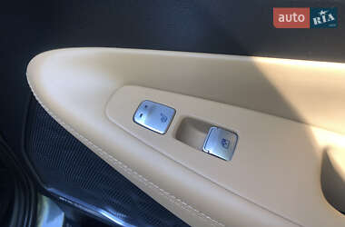 Позашляховик / Кросовер Hyundai Santa FE 2021 в 