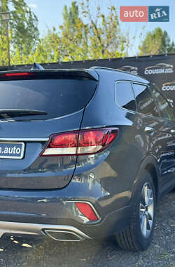 Позашляховик / Кросовер Hyundai Santa FE 2018 в 