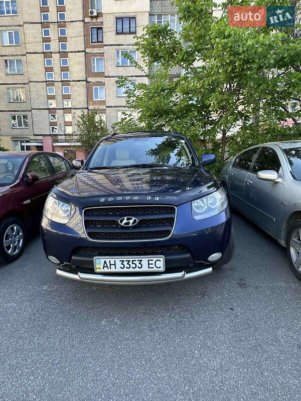 Позашляховик / Кросовер Hyundai Santa FE 2008 в 