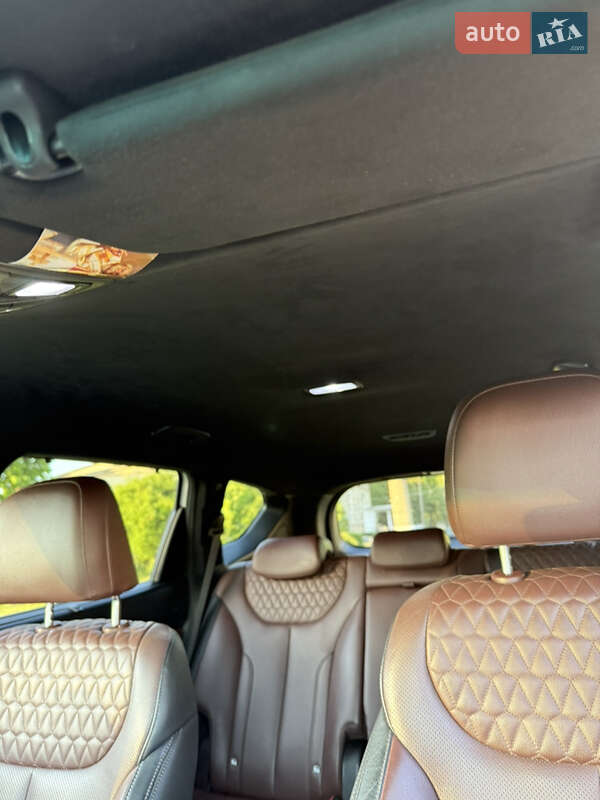 Позашляховик / Кросовер Hyundai Santa FE 2019 в Подільську