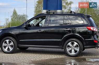 Внедорожник / Кроссовер Hyundai Santa FE 2012 в 
