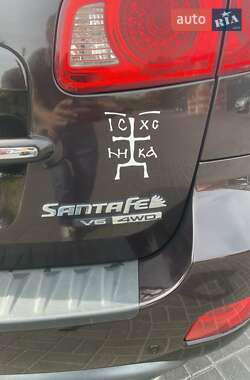 Позашляховик / Кросовер Hyundai Santa FE 2007 в 