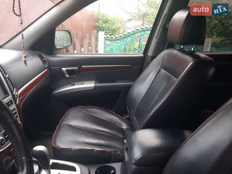 Позашляховик / Кросовер Hyundai Santa FE 2010 в Калуші