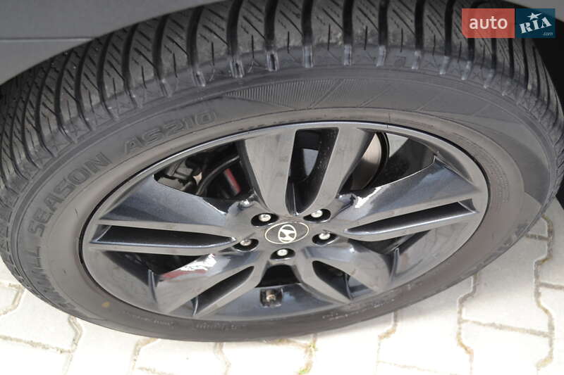 Позашляховик / Кросовер Hyundai Santa FE 2012 в Вінниці