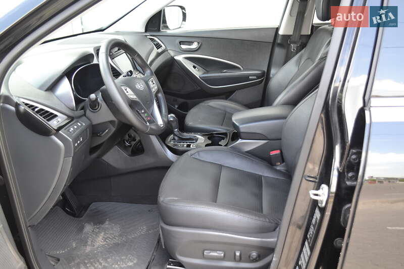 Позашляховик / Кросовер Hyundai Santa FE 2012 в Вінниці